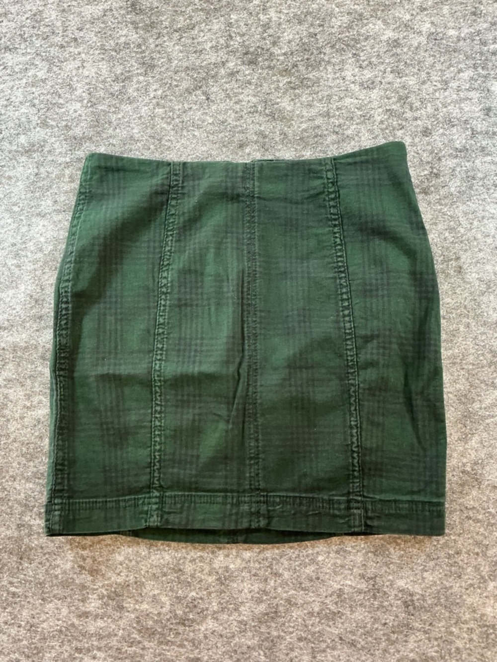 Free People Green Plaid Mini Skirt Sz 2 C10